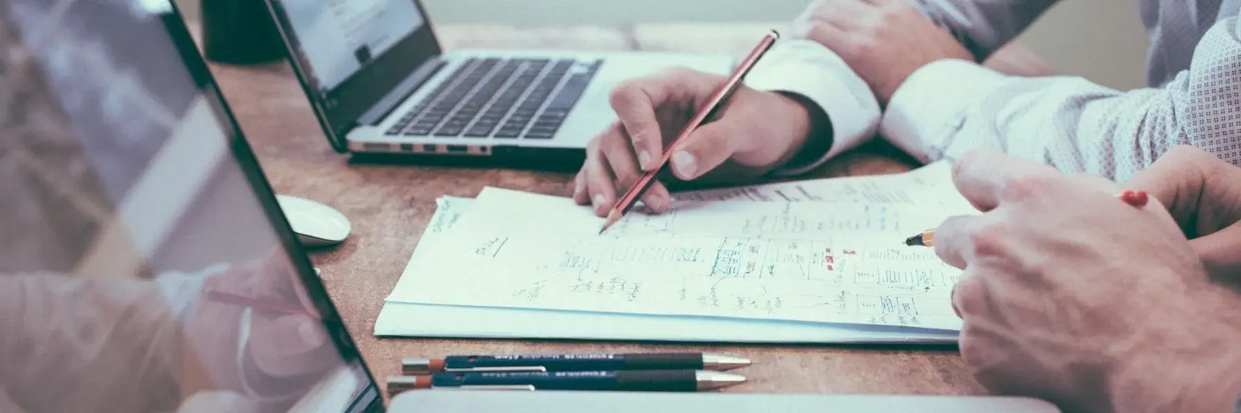 Risk intelligence hands review data